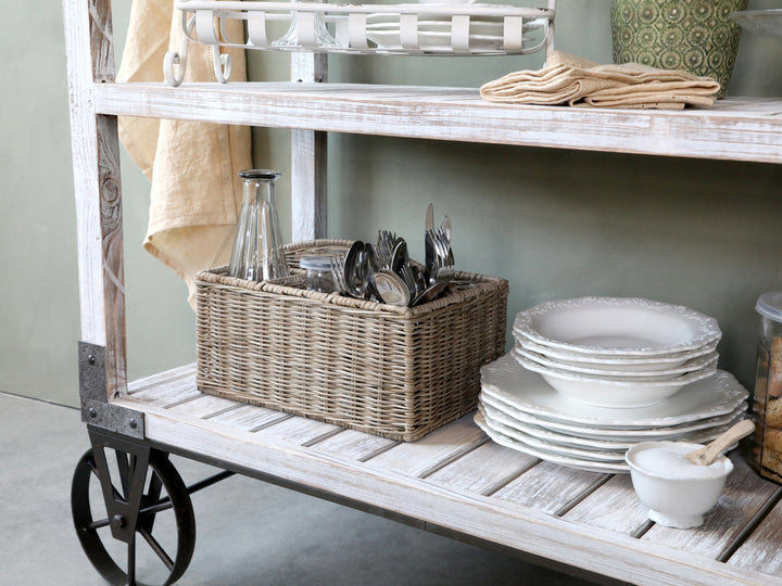 Chic Antique Aufbewahrungskorb aus Rattan als Besteckkorb oder Tischdeko