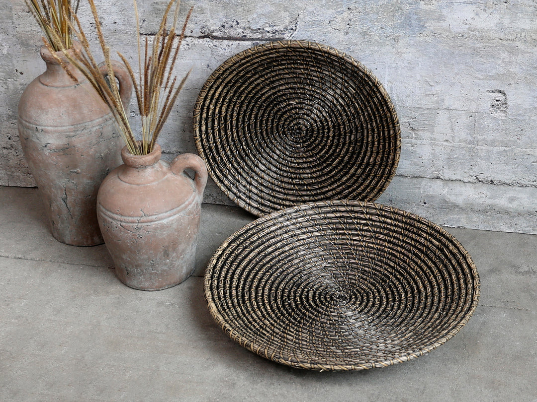 Geflochtenes Chic Antique Tablett Set aus Seegras in Antique Schwarz im Landhausstil