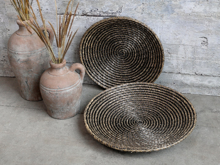 Geflochtenes Chic Antique Tablett Set aus Seegras in Antique Schwarz im Landhausstil