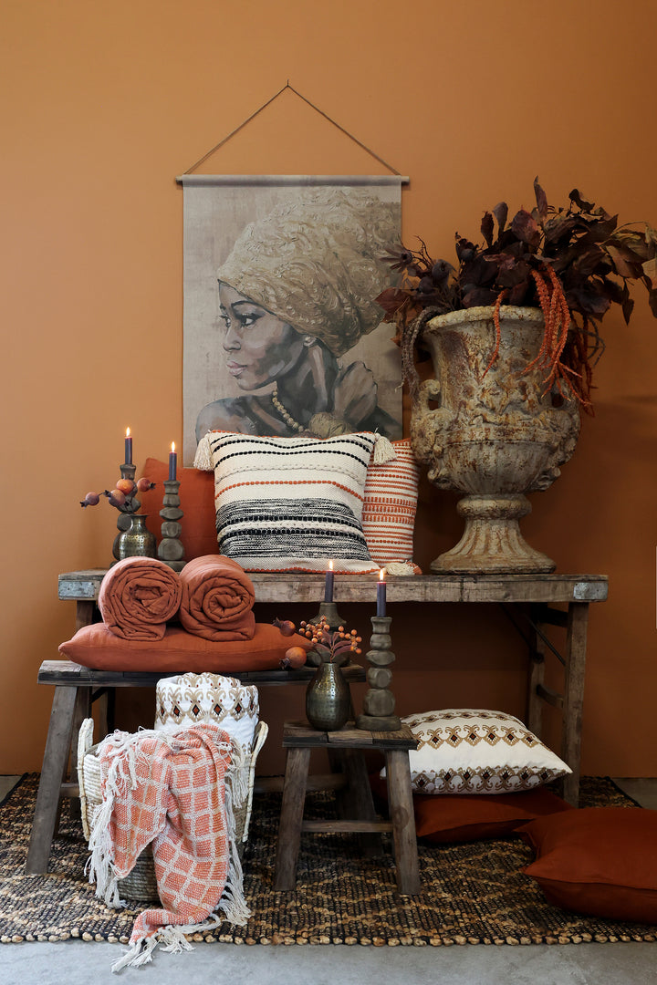Chic Antique Aix Plaid Terracotta dekoriert im Wohnzimmer im skandinavischen Landhausstil