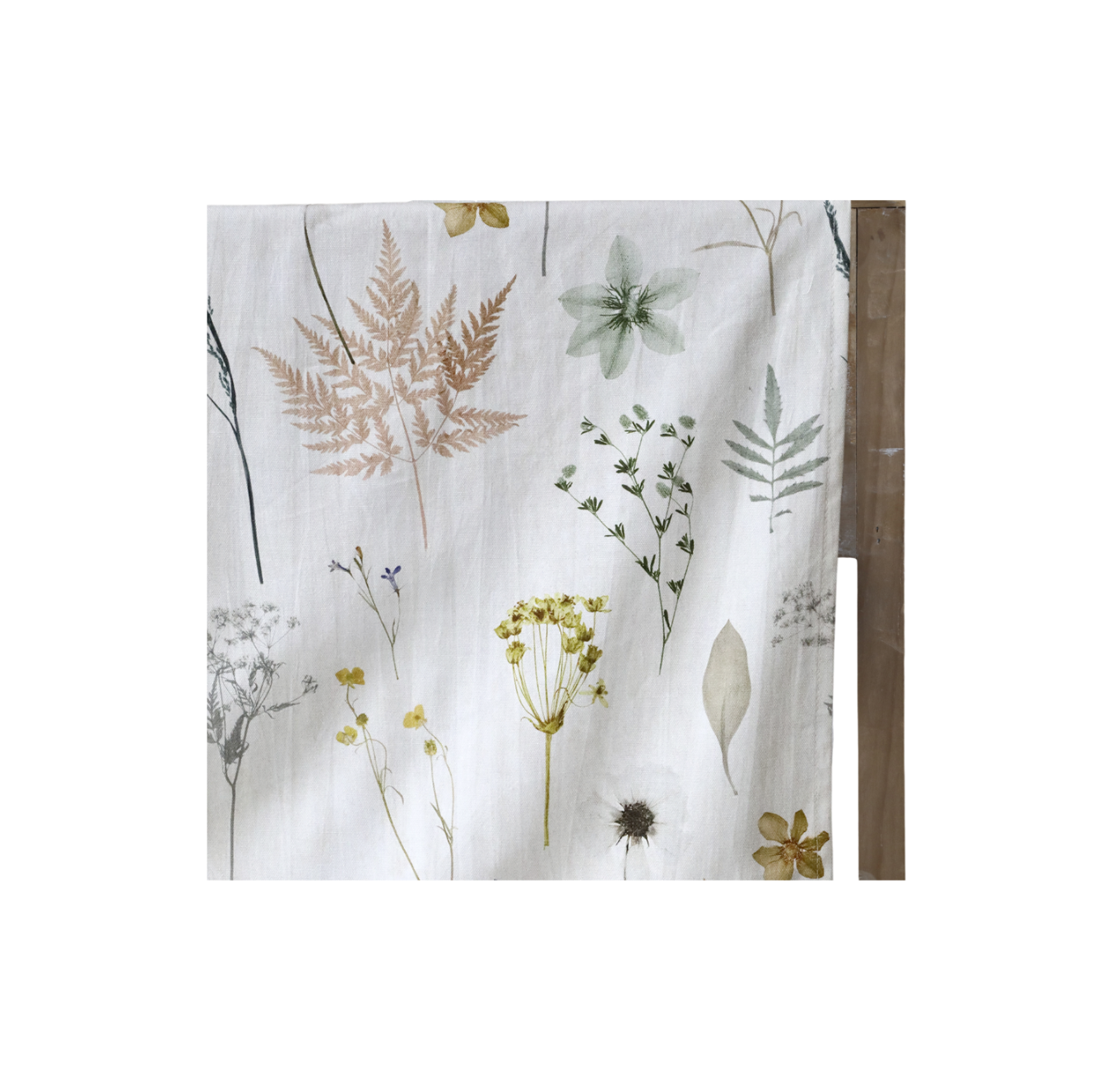 Chic Antique Aix Tischdecke Creme mit Blumendruck Landhaus