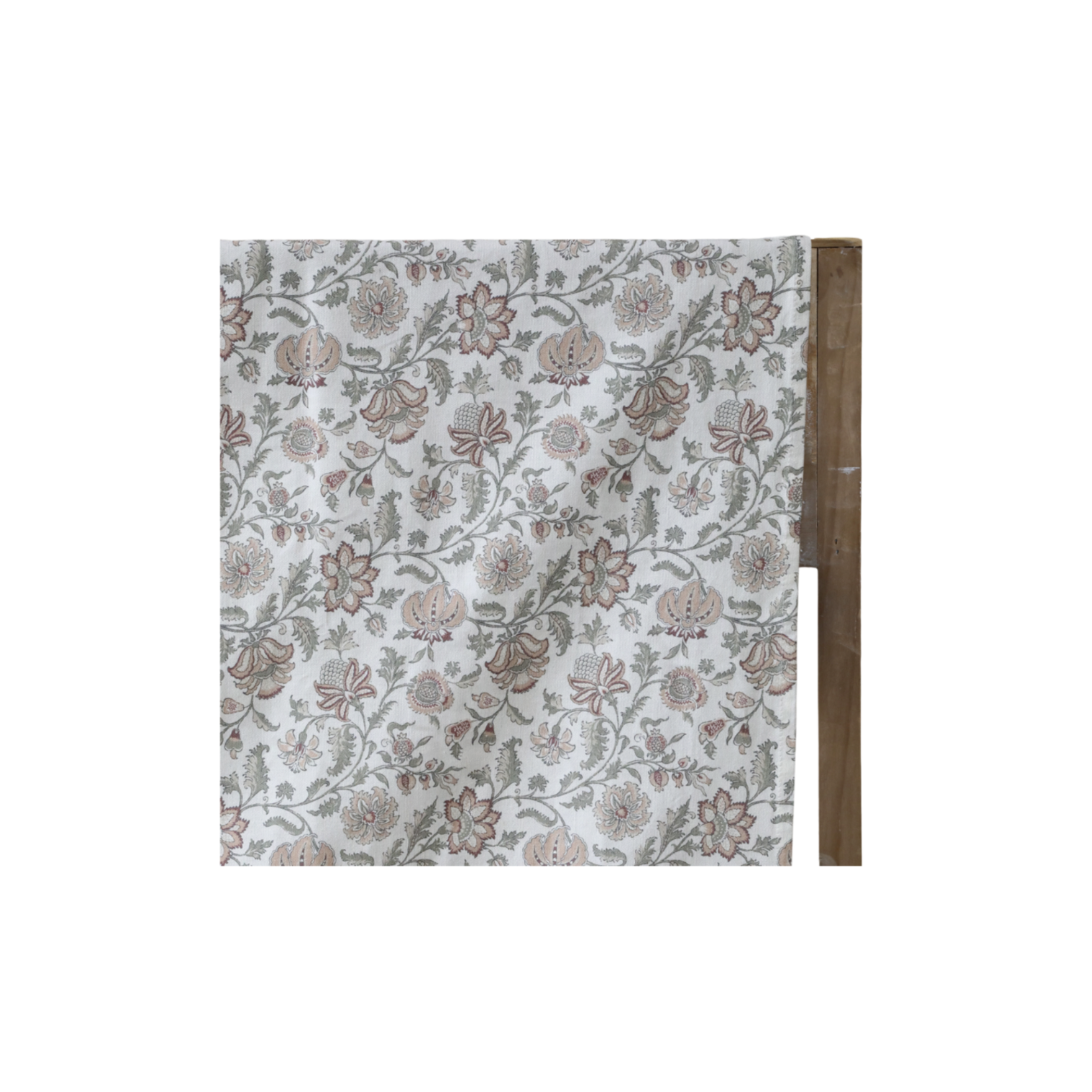 Chic Antique Aix Tischdecke mit Blumendruck aus Baumwolle im skandinavischen Landhausstil