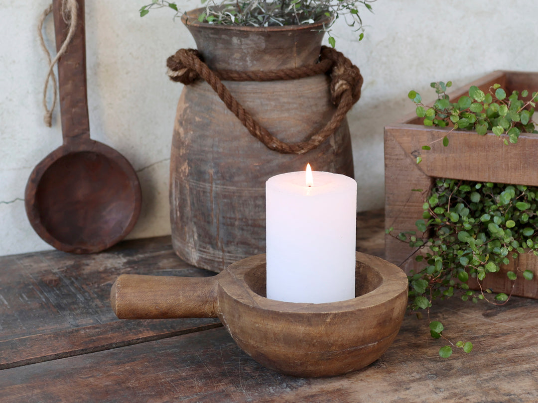 Chic Antique Grimaud Holzlöffel aus Holz mit Kerze als rustikale Landhaus Deko
