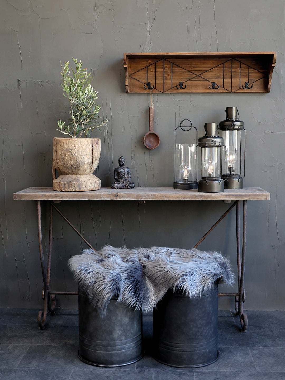 Chic Antique Grimaud Holzlöffel aus recyceltem Holz als dekoratives Landhausaccessoire an Wandhaken