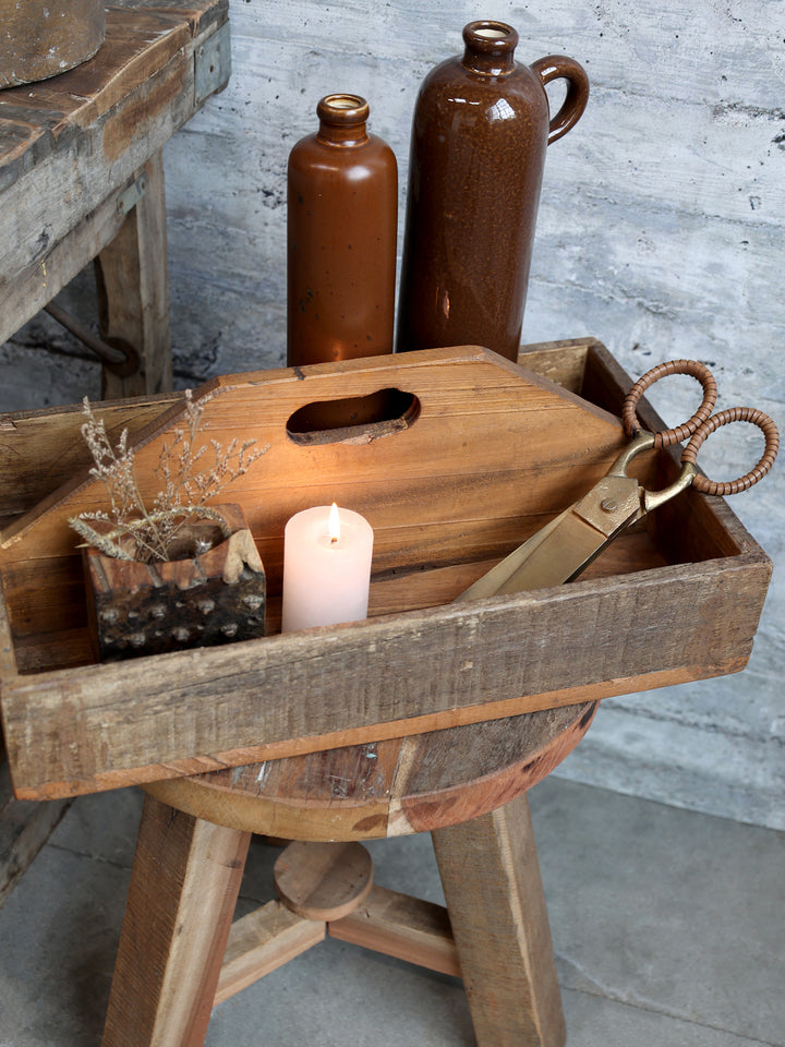 Holzkasten Grimaud mit Henkel aus recyceltem Holz von Chic Antique im rustikalen Vintage Landhausstil