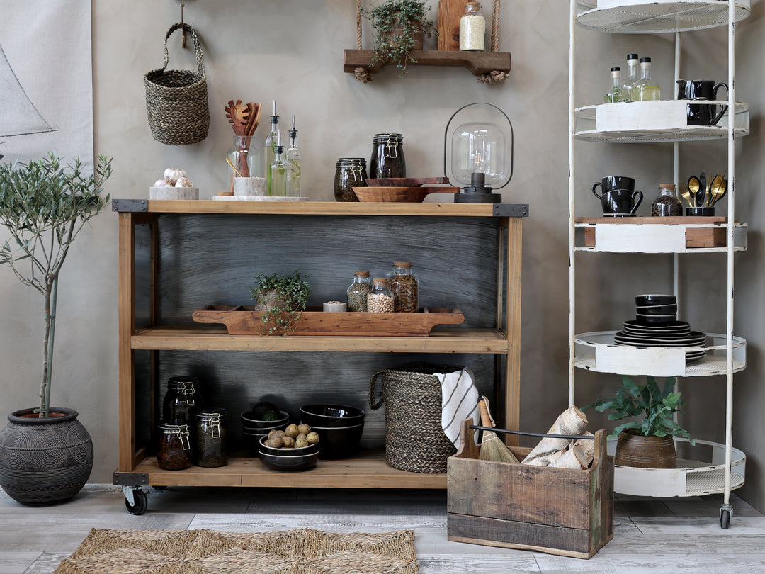 Rustikaler Holzkasten von Chic Antique als Aufbewahrungs- und Dekokasten im Vintage Stil