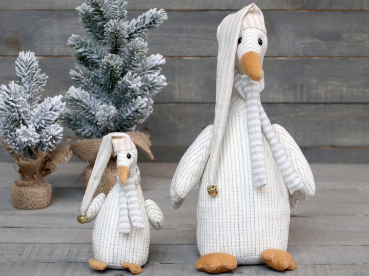 Gustav Gans Figur von Chic Antique als Landhaus Weihnachtsdekoration