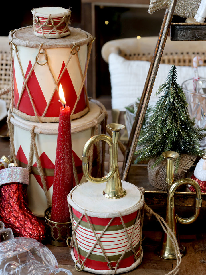 Chic Antique Vintage Trommel handgemacht aus Mangoholz und Leder in weihnachtlicher Dekoration