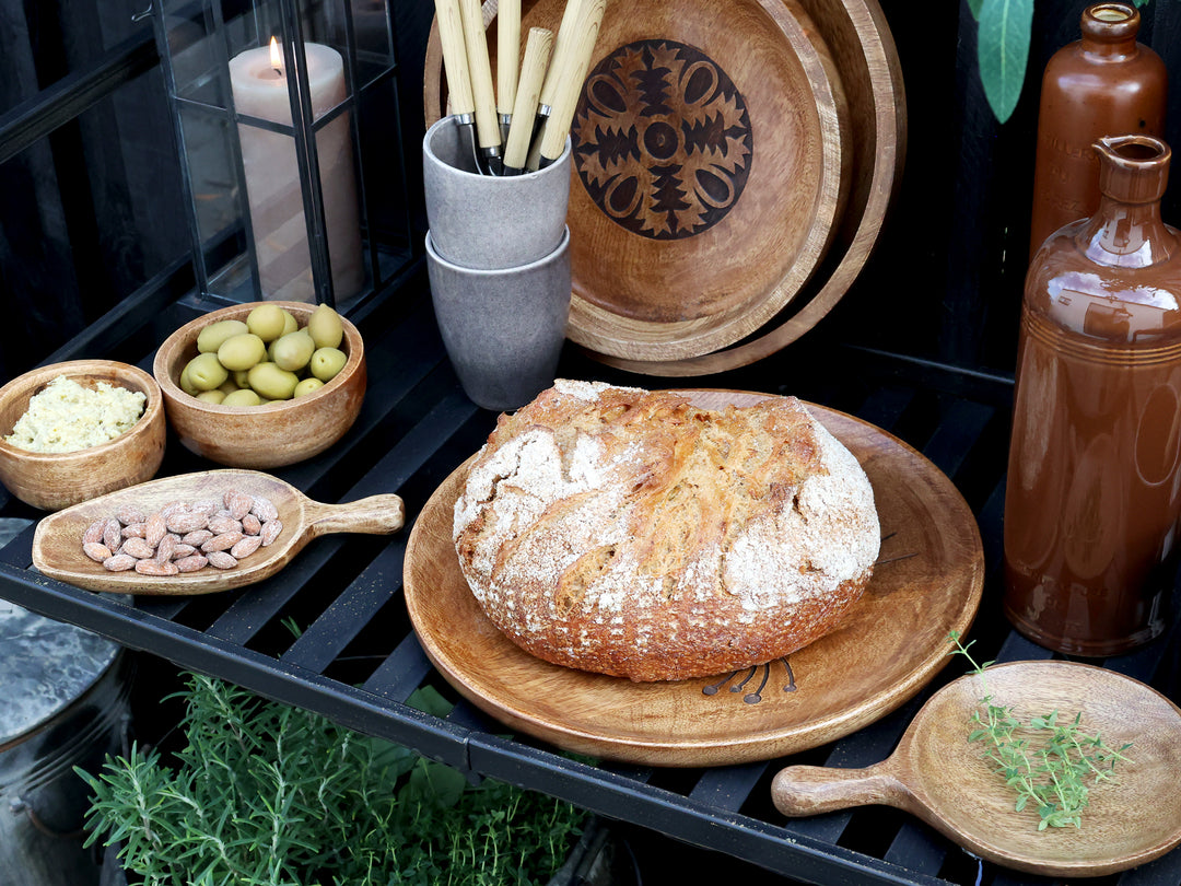 Chic Antique Servierplatte aus Mangoholz rustikales Frühstück