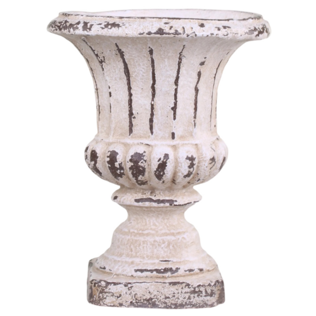 Chic Antique Blumenübertopf auf Empore in Antique Creme im skandinavischen Landhausstil
