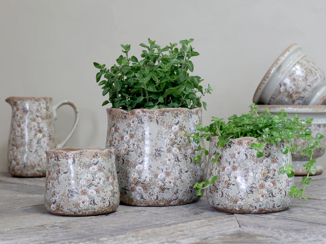 Chic Antique Evry Pflanztöpfe hellgrün mit floralem Blumenmuster aus Keramik