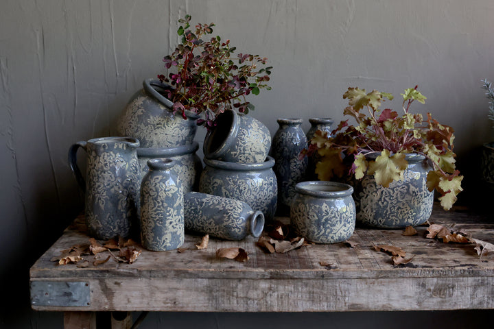 Chic Antique Antibes Blumentöpfe Opal aus Keramik mit Blumenmuster dekoriert im Shabby Chic Stil