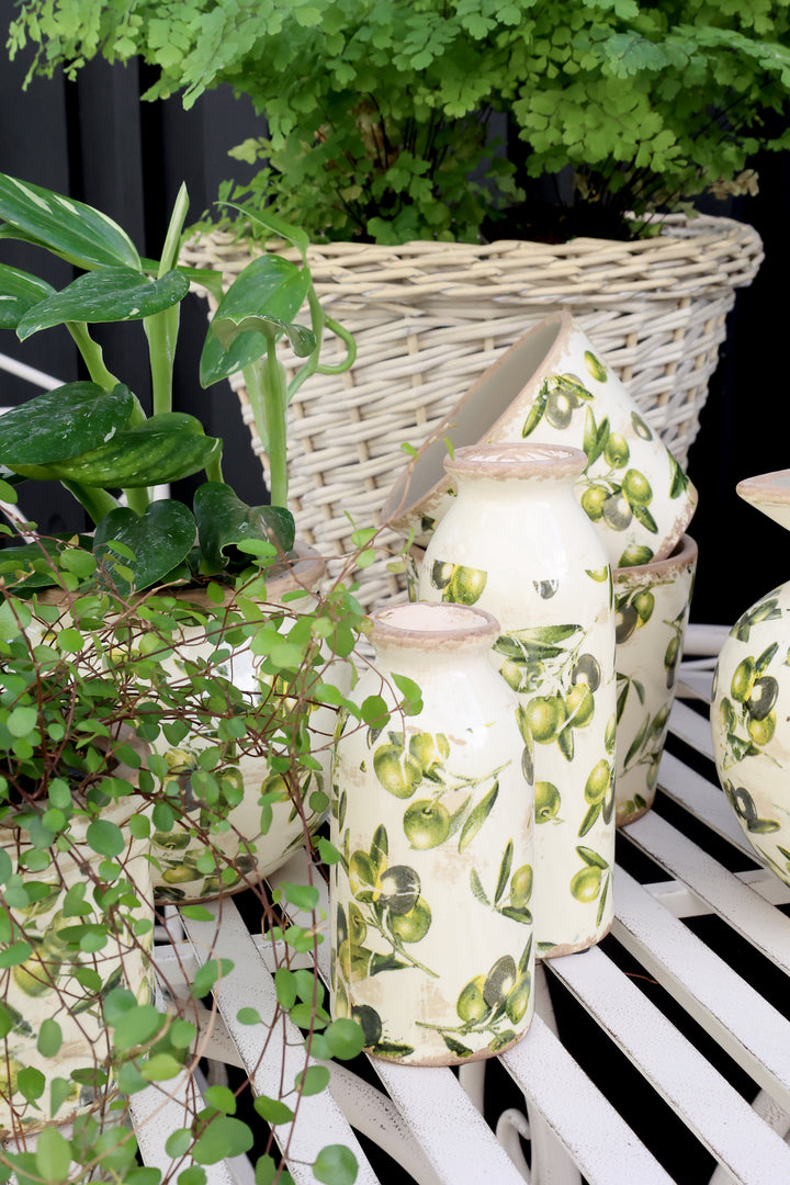 Chic Antique Keramikflasche mit Olivenmuster als mediterrane Landhaus Dekoration