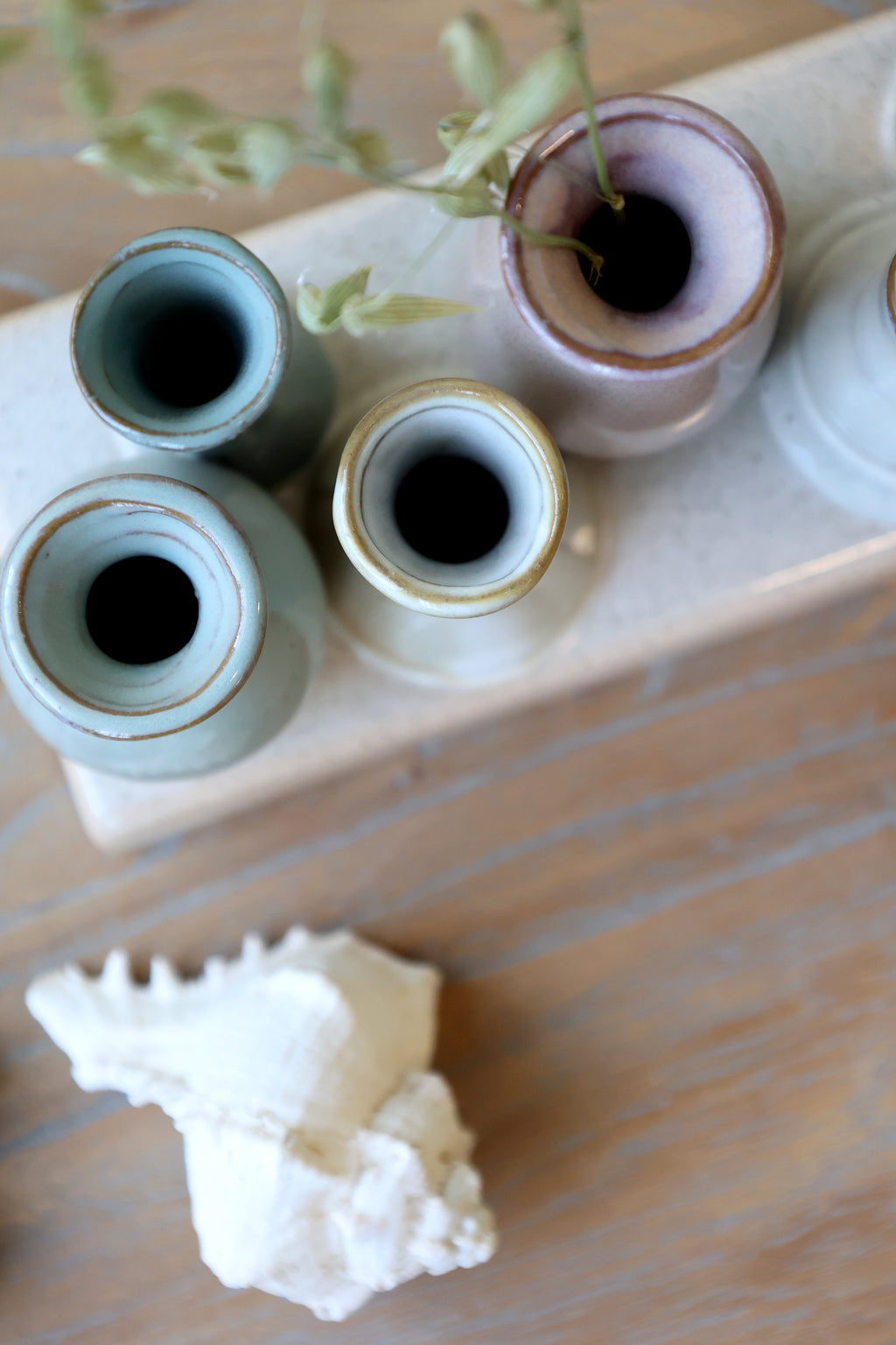 Chic Antique Vasen auf Tablett