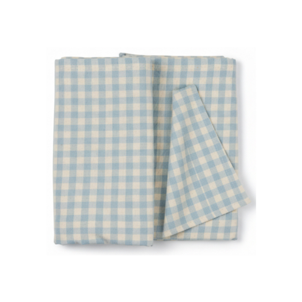 Ib Laursen Tischdecke Viggo hellblau mit naturfarbenen Karos im skandinavischen Landhausstil