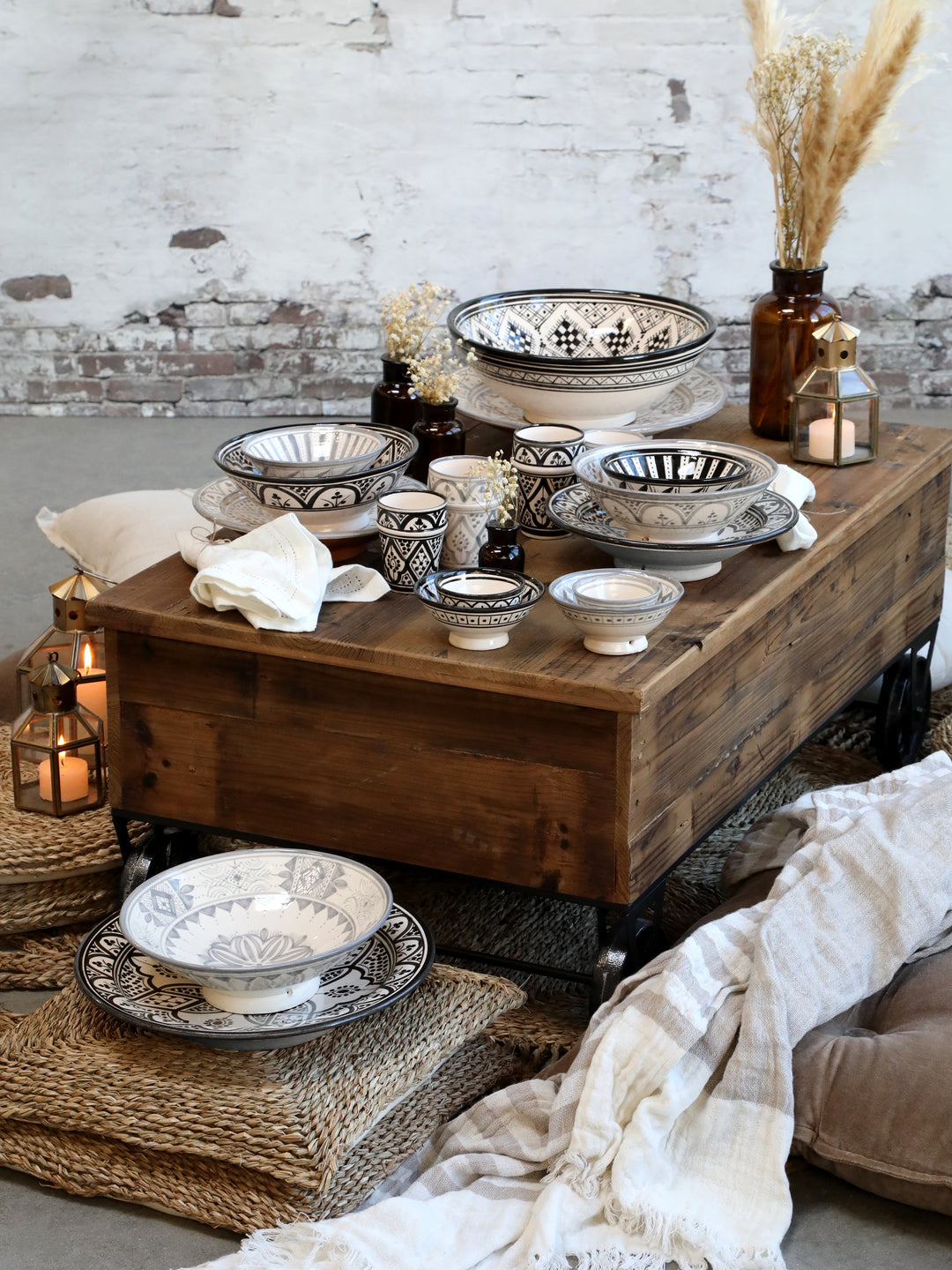 Chic Antique Apothekergläser Set aus getöntem Glas im Shabby Chic Stil