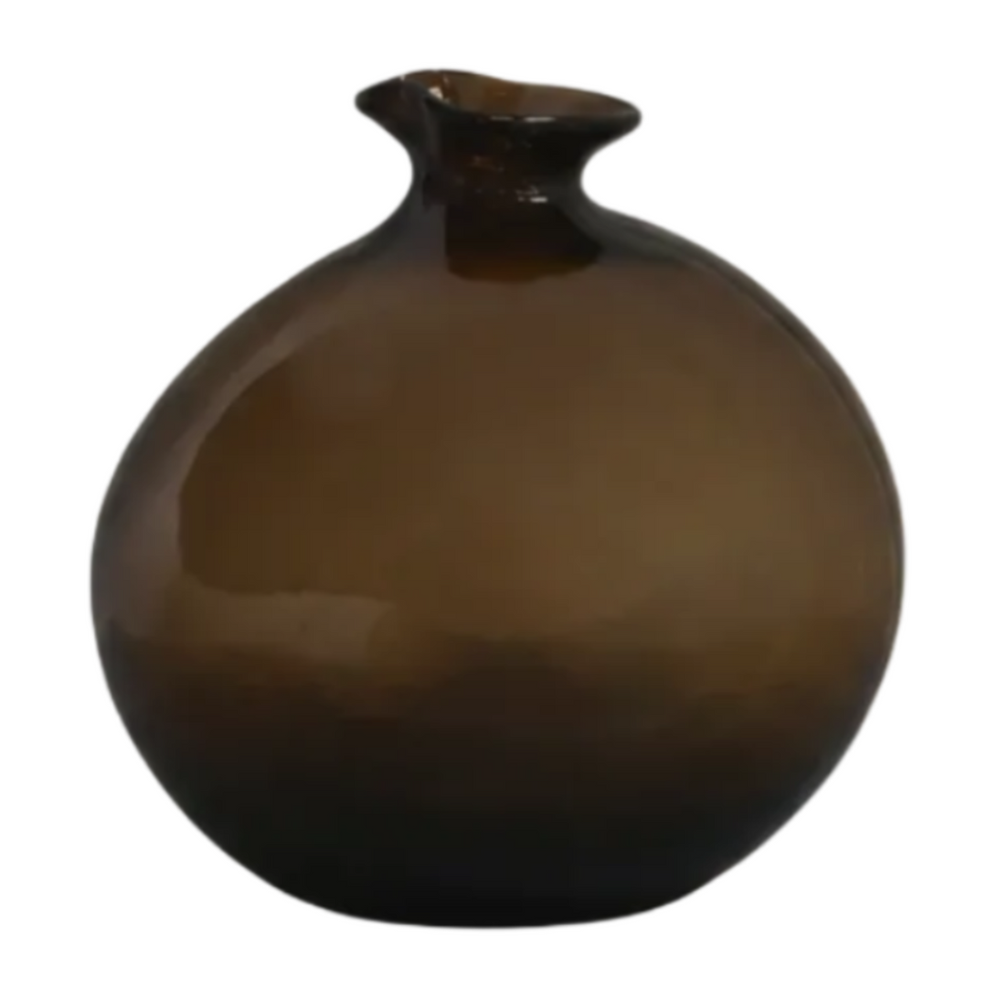 Chic Antique Vase aus braunem Glas im skandinavischen Landhausstil