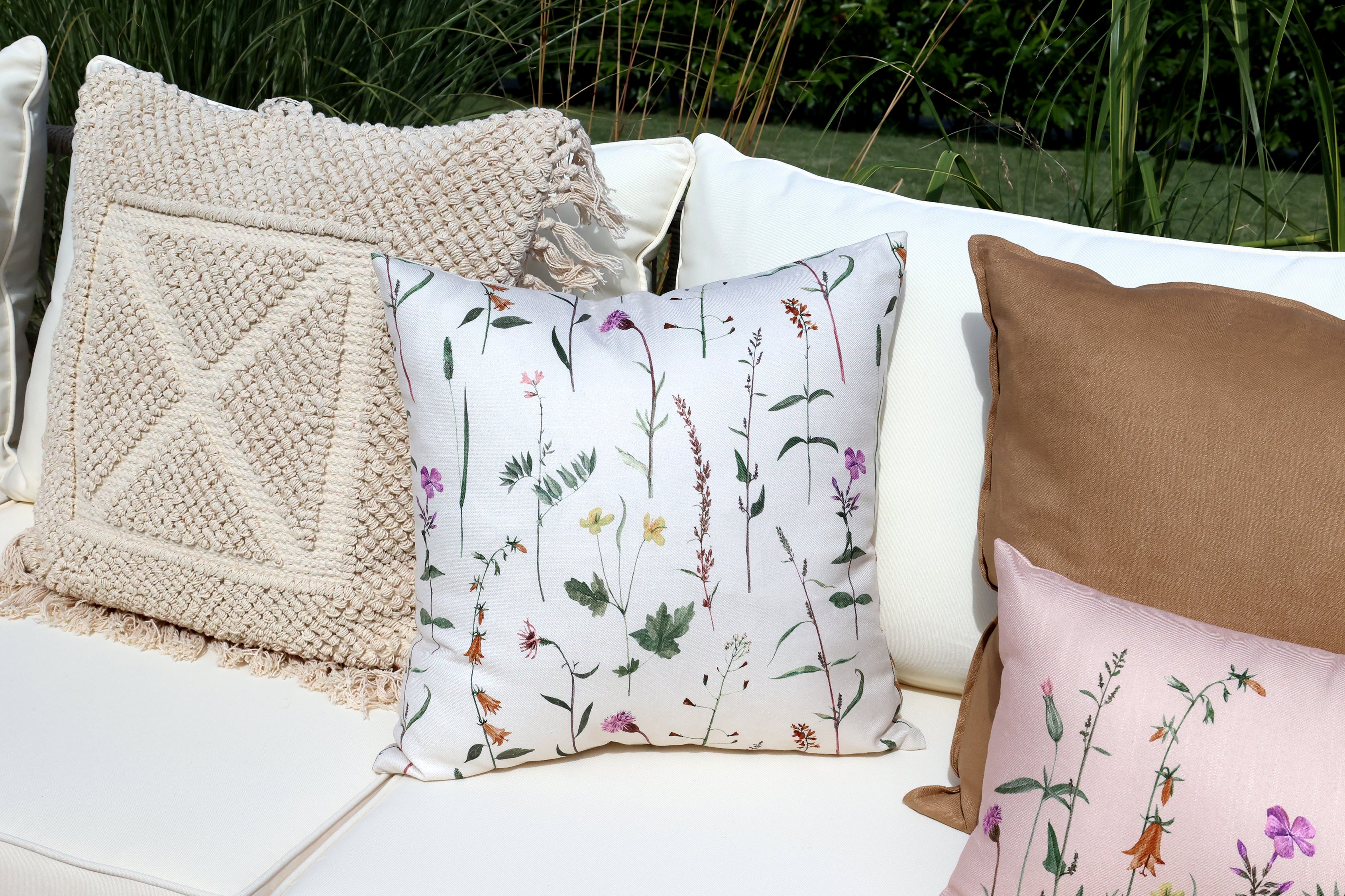 Chic Antique Aix Kissebezug mit Blumendruck