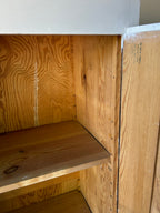 Antiker Vorratsschrank