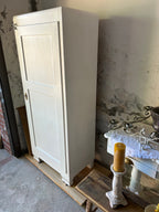 Antiker Vorratsschrank