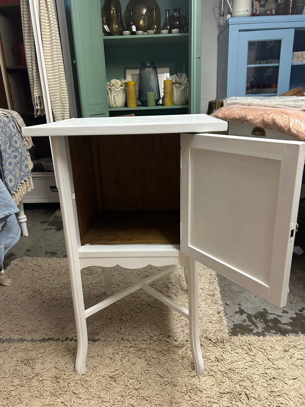 Antiker Beistelltisch, Jugendstil, Shabby Chic