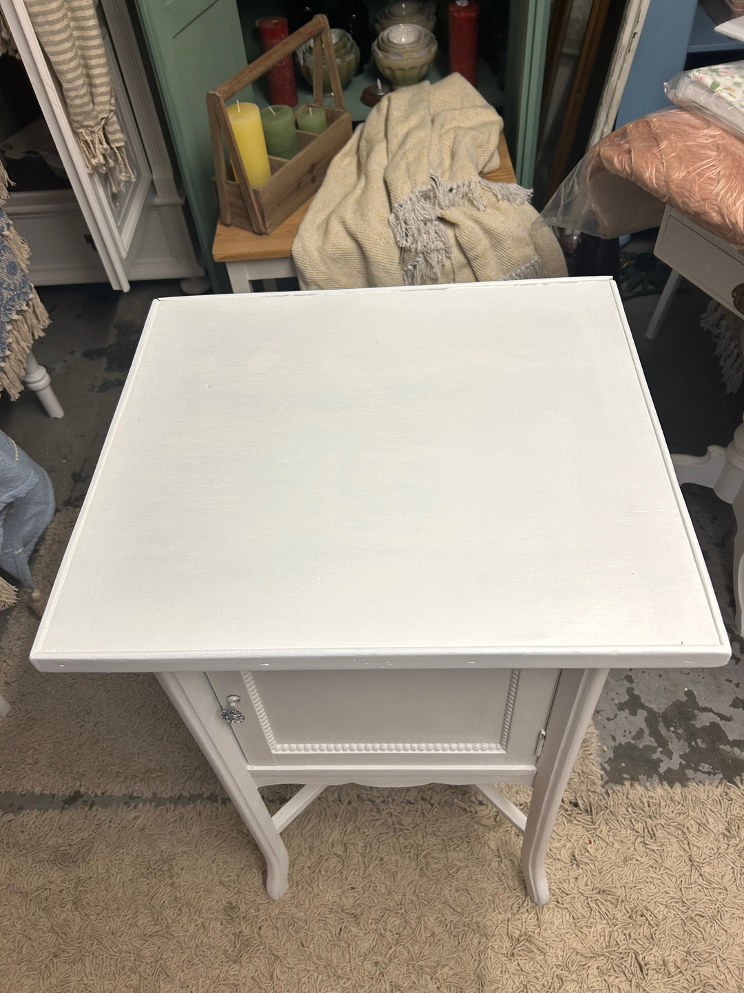 Antiker Beistelltisch, Jugendstil, Shabby Chic