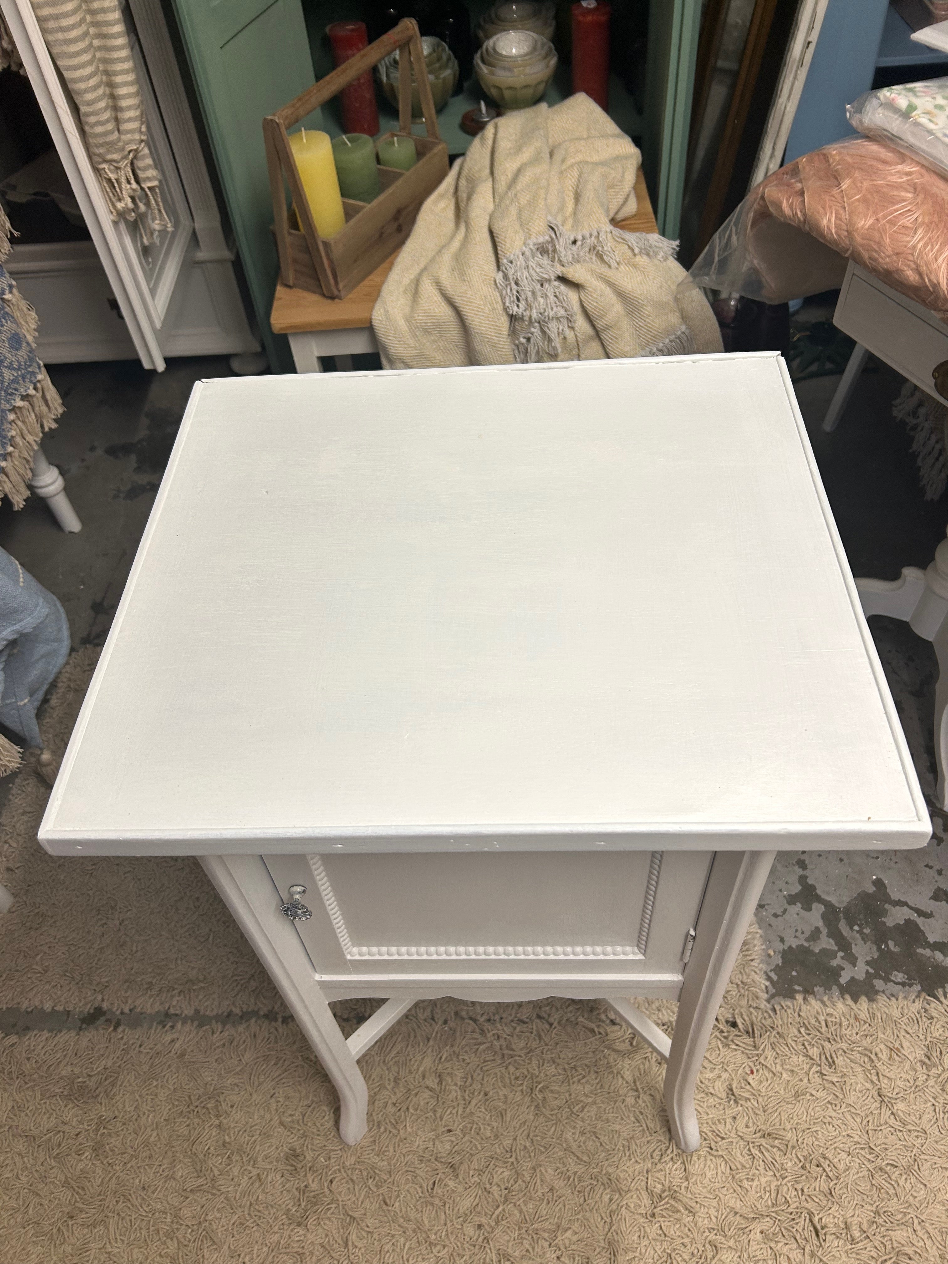 Antiker Beistelltisch, Jugendstil, Shabby Chic