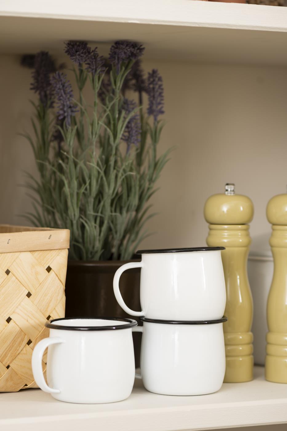 Ib Laursen Emaille Becher weiß mit schwarzer Kante