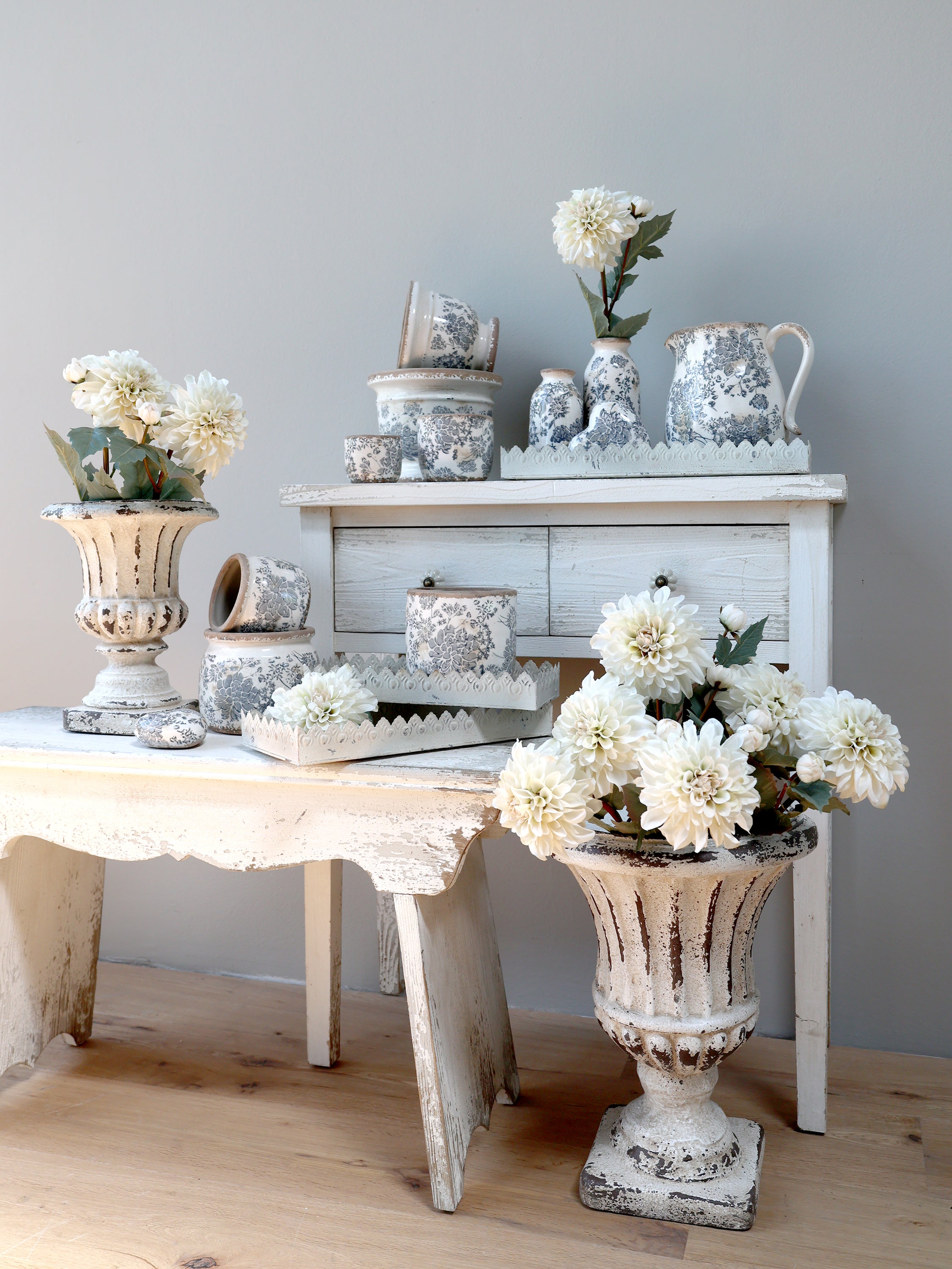 Empore/Blumen Übertopf