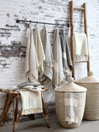 Éternel Handtuch mit Muster