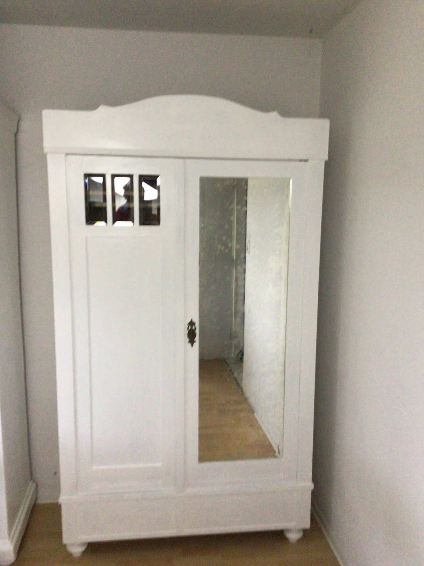 Kleiderschrank Antik Jugendstil