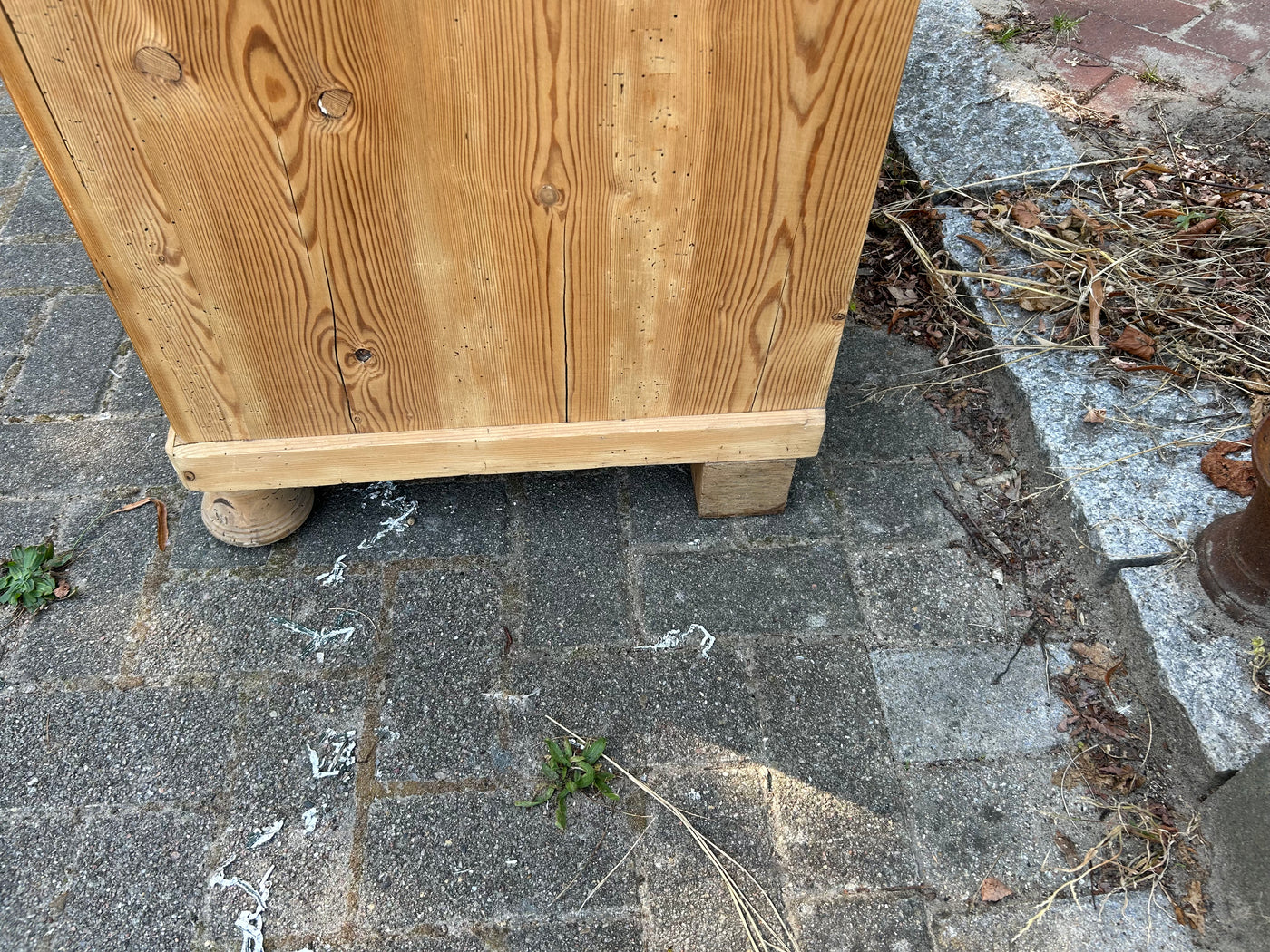 Antike Kommode, Weichholz, Natur, Gründerzeit