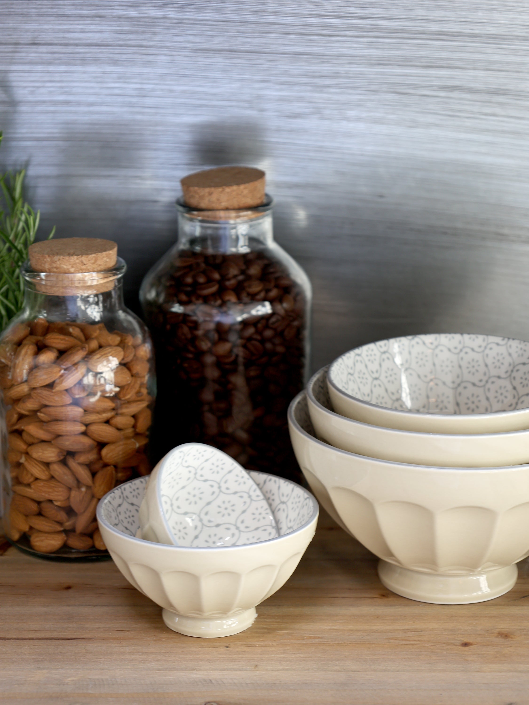 Latteschüsseln mit Muster 5er Set