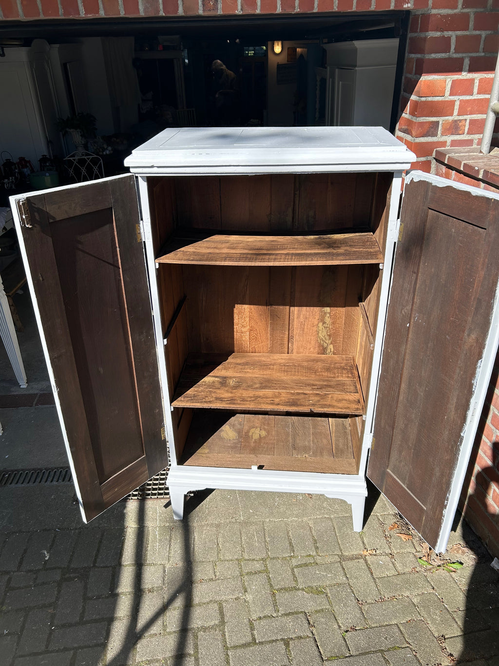 Antiker Schrank, hellgrau, Mooreiche