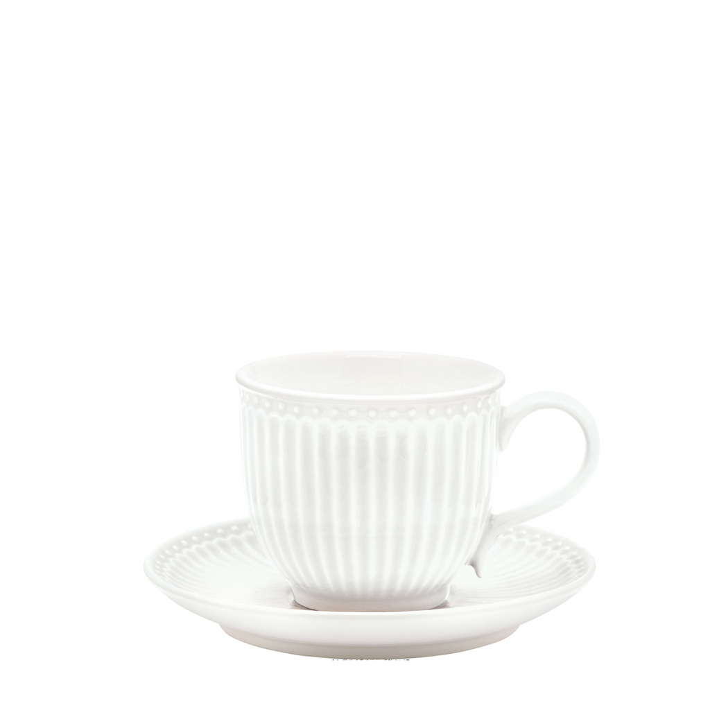GreenGate Tasse mit Untertasse Alice Weiß