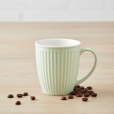 GreenGate Tasse Alice Hellgrün