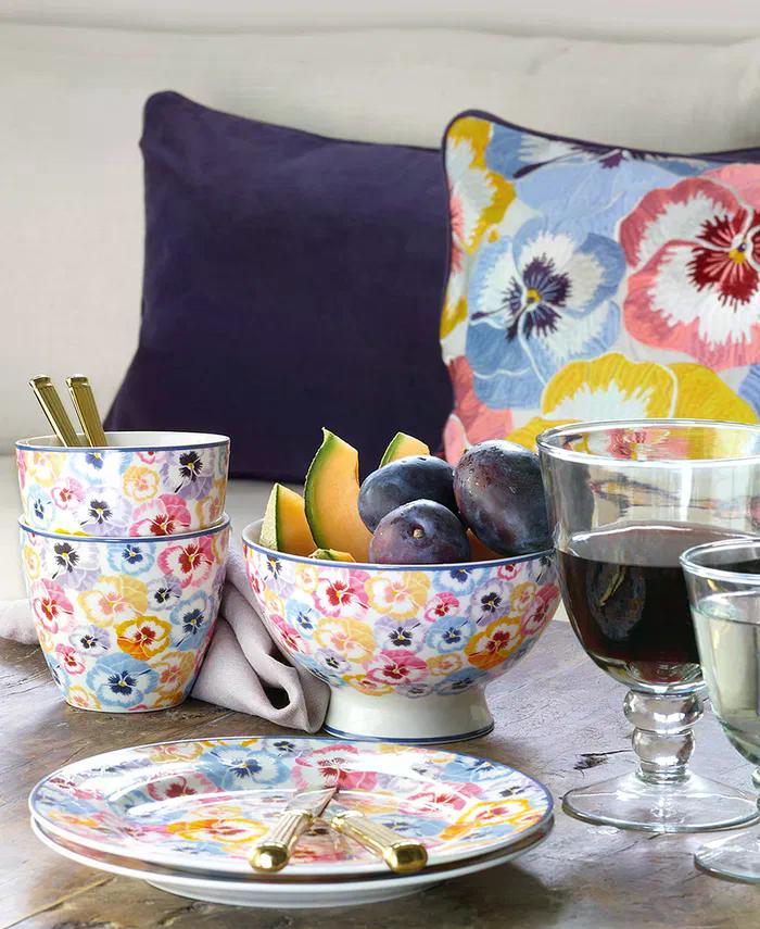 GreenGate Suppenschale Anine rosa im skandinavischen Landhausstil gedeckter Tisch