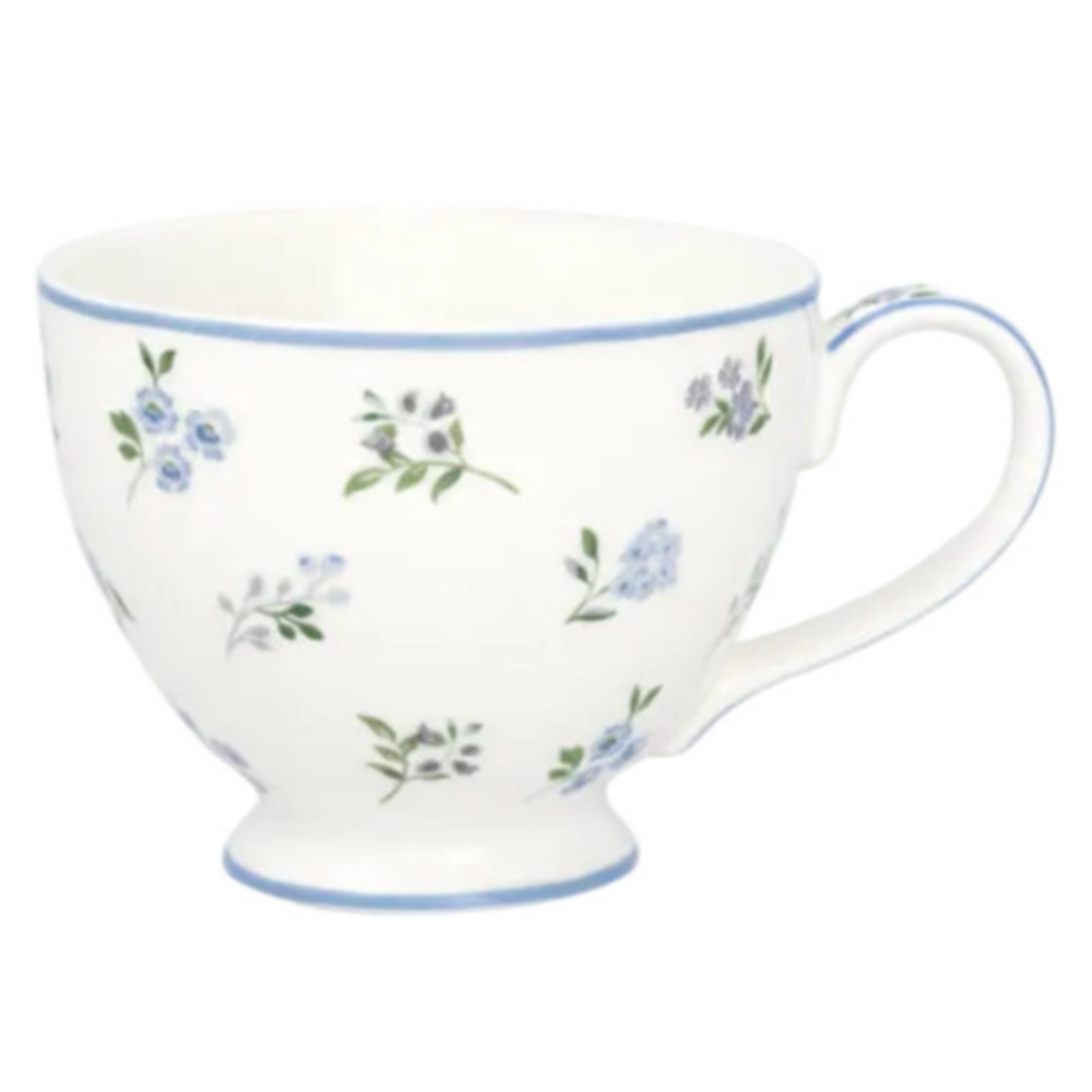 GreenGate Teetasse Christina Weiß aus Porzellan mit blauem Blumenmuster
