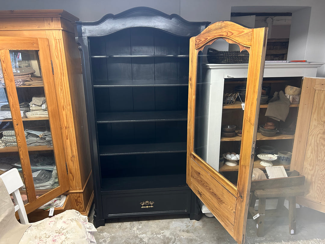 Antike Vitrine Louis Philippe Schwarz Shabby Chic