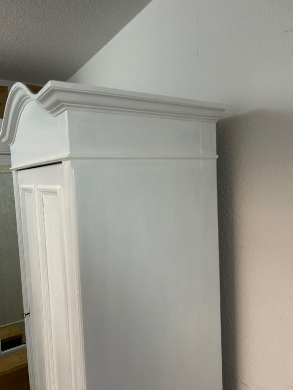 Antiker Garderobenschrank, Gründerzeit