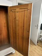 Antiker Garderobenschrank, Gründerzeit