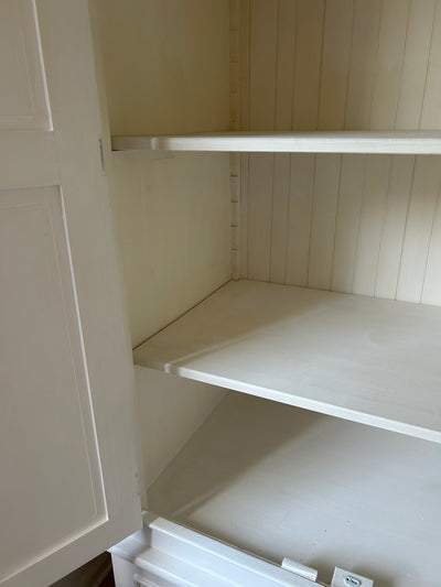 Antiker Garderobenschrank, Shabby Chic