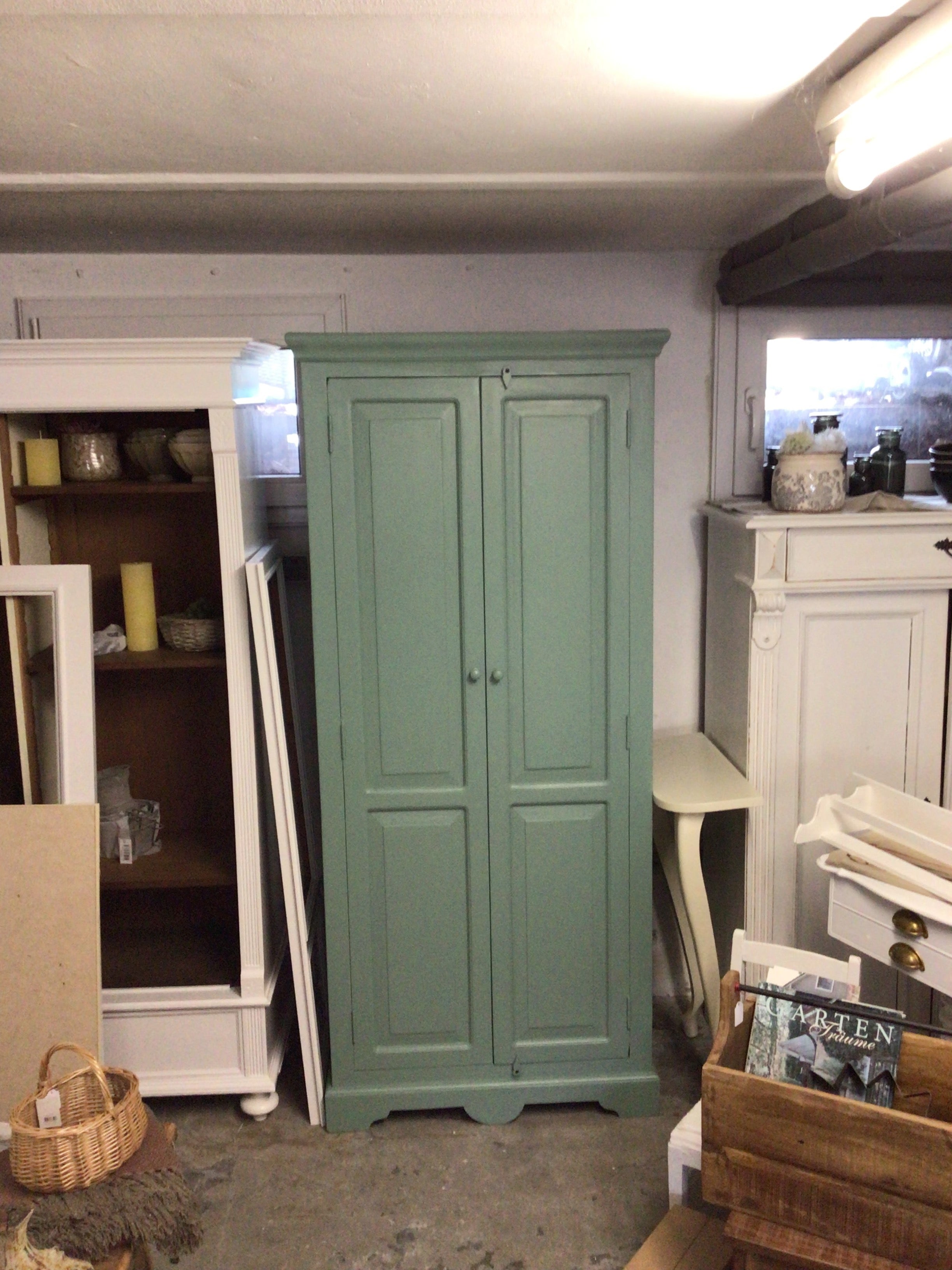 Antiker Wäscheschrank, grün, Massivholz