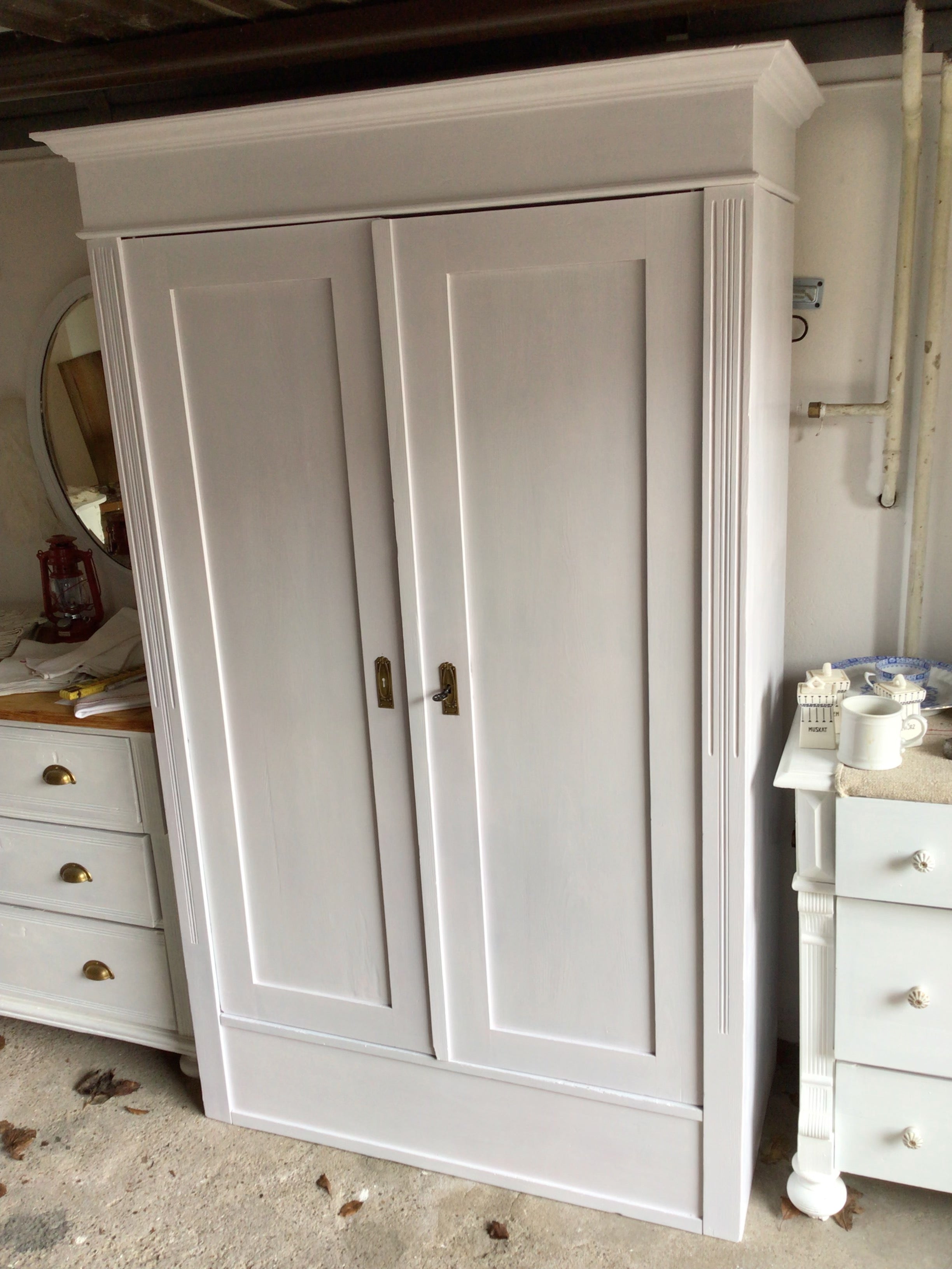 Antiker Garderobenschrank, Gründerzeit, Weichholz