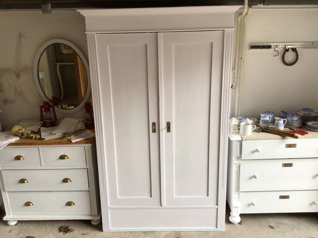 Antiker Kleiderschrank Gründerzeit Shabby Chic