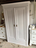 Antiker Garderobenschrank, Gründerzeit, Weichholz