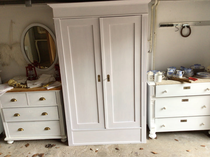 Antiker Kleiderschrank Gründerzeit Shabby Chic