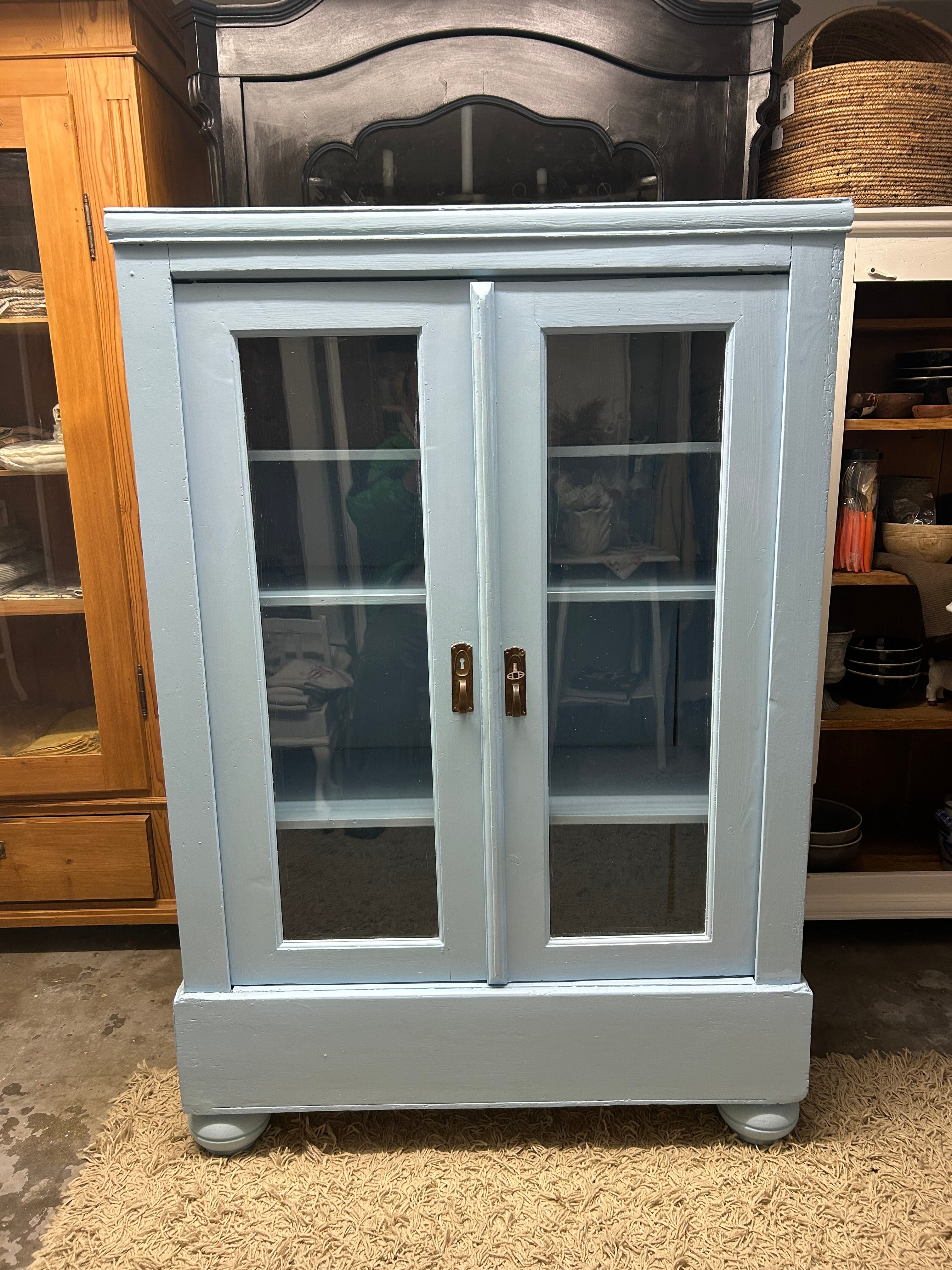 Antike Vitrine aus Schweden Shabby Chic