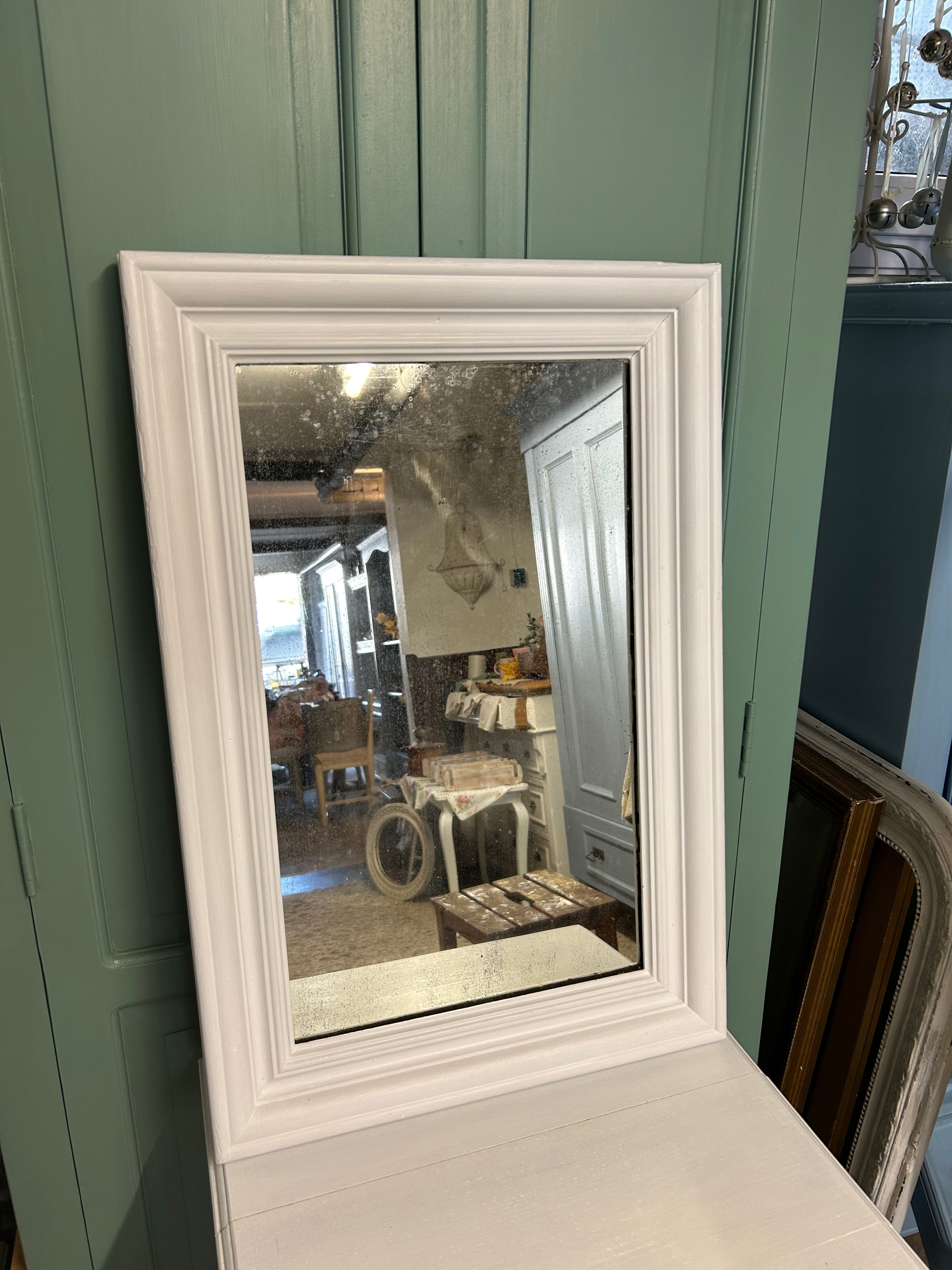 Antiker, klassischer Spiegel