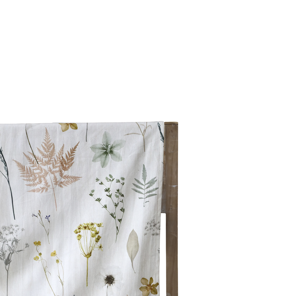 Chic Antique Aix Tischdecke Creme mit Blumendruck Landhaus